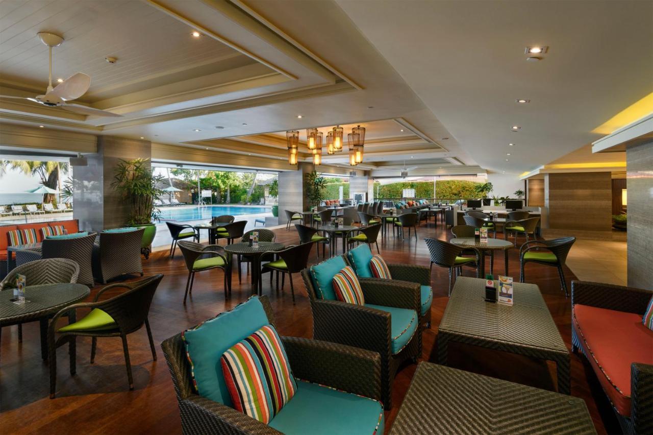 Holiday Inn Resort Penang Batu Feringgi Exterior foto